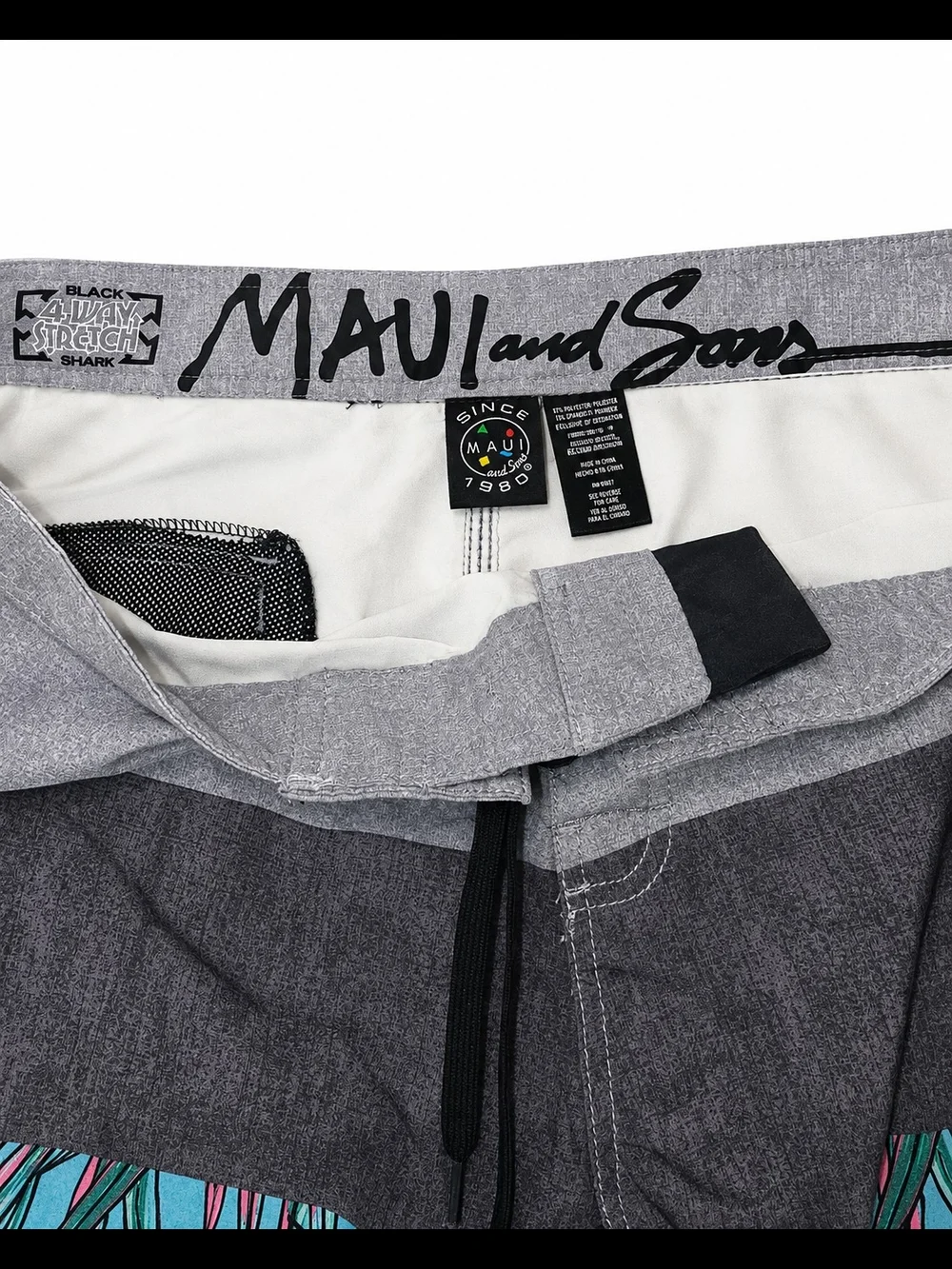 Maui and Sons Black Shark 4 Way Stretch Tropical Board Shorts Mens 36